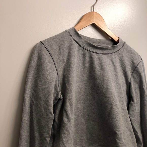 🔮2 for $100🔮Lululemon grey cropped sweatshirt - Picture 2 of 6